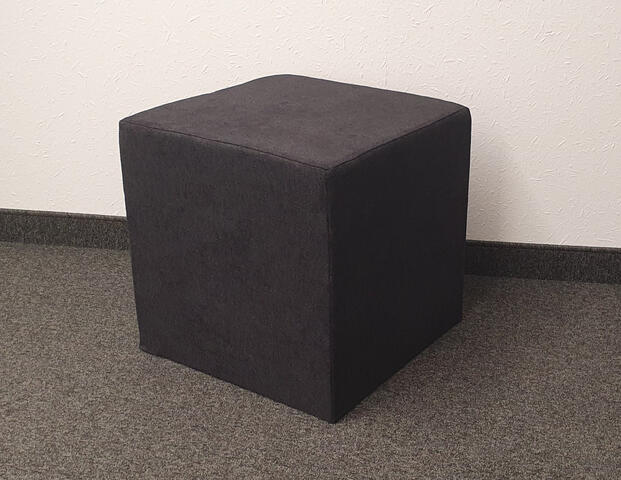 Hocker Cuby
