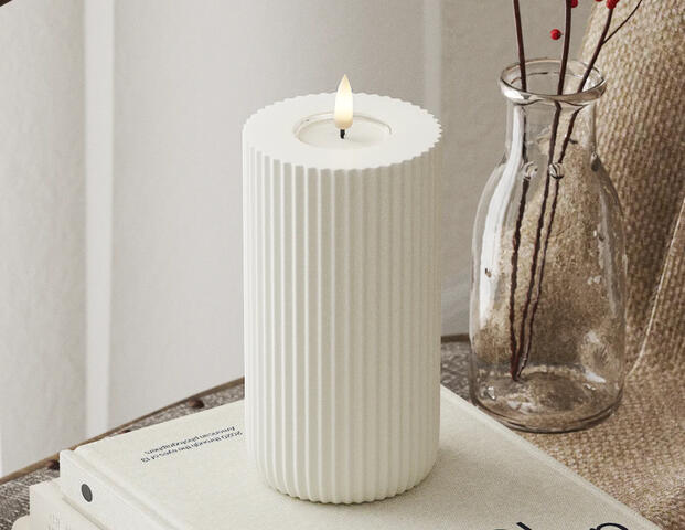 Shape gerillte Kerze