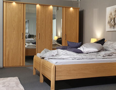 Drehtürenschrank Linea Plus 5-trg