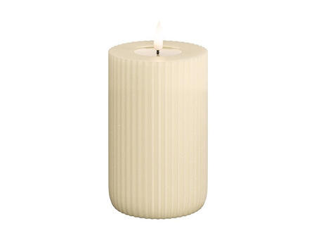 Shape gerillte Kerze